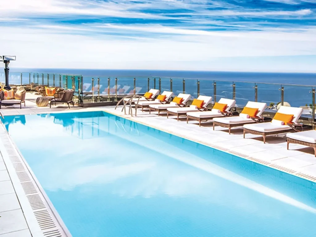 Hotel X Toronto Pool